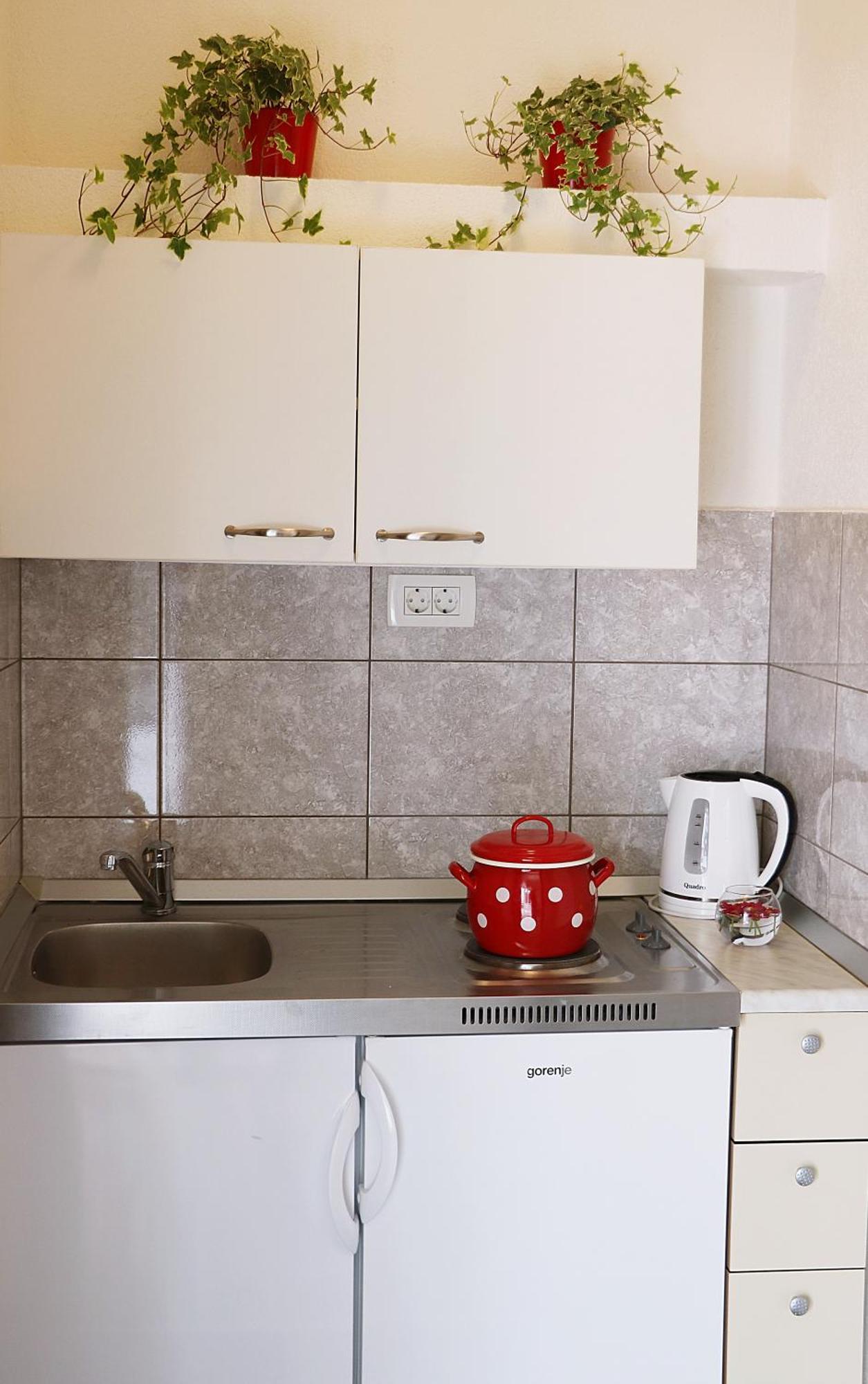 Apartments Neda Плоче Экстерьер фото