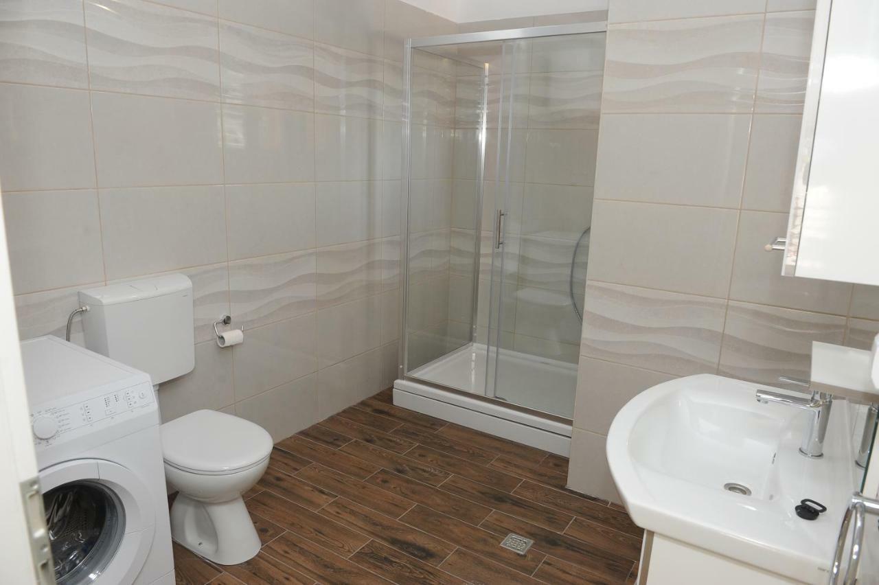 Apartments Neda Плоче Экстерьер фото